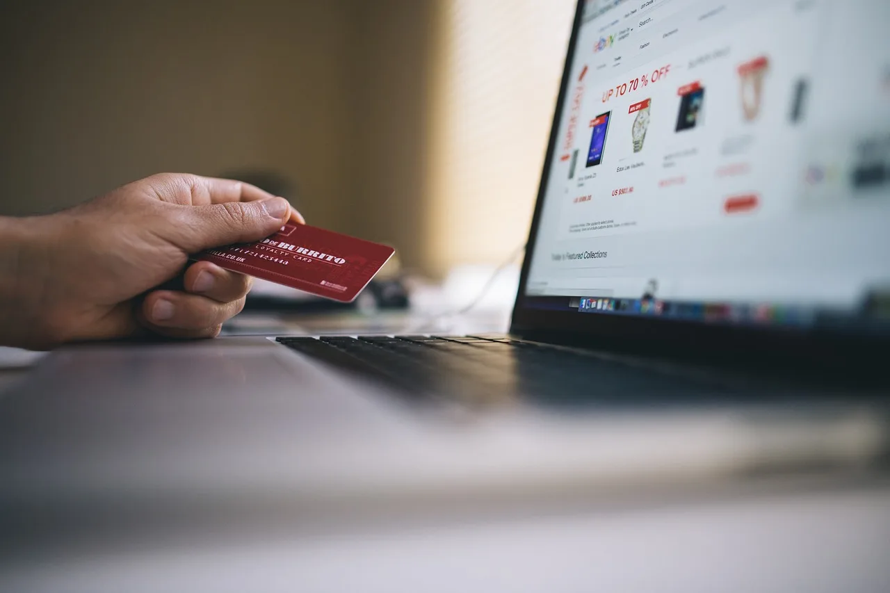 Mantenimiento de tienda online en 2025: Guía esencial para tu éxito eCommerce
